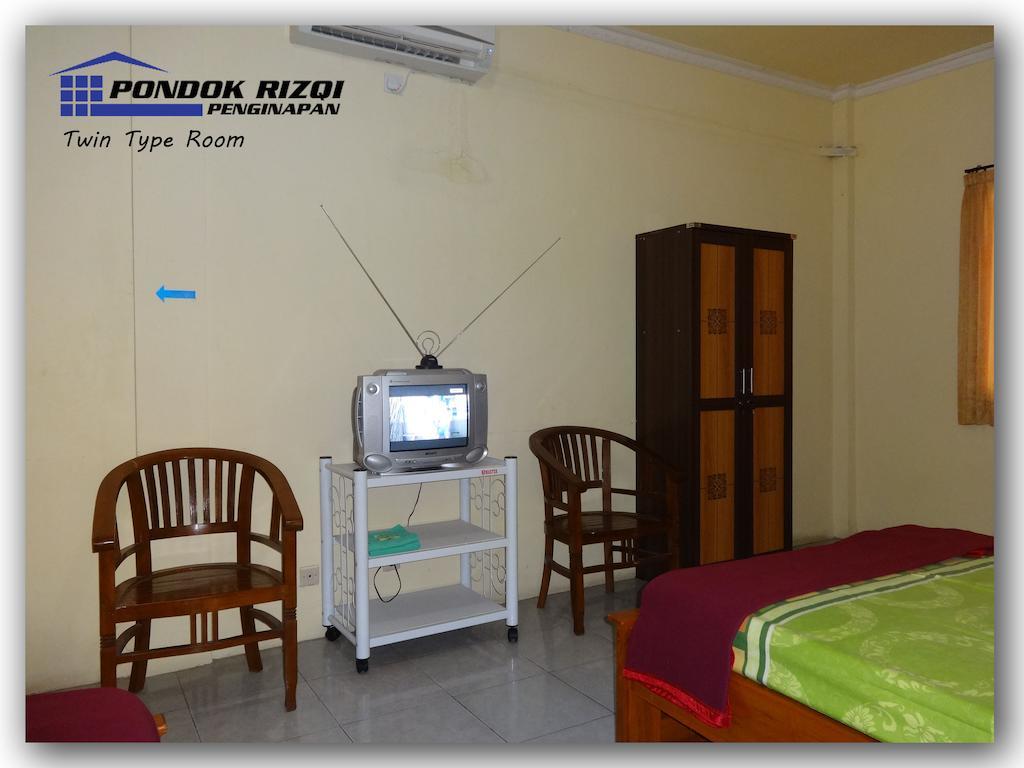 Penginapan Pondok Rizqi Syariah Brebek Quarto foto